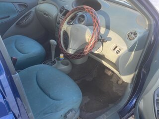 2000 Toyota Vitz I (P10), синий, 410000 рублей, вид 2