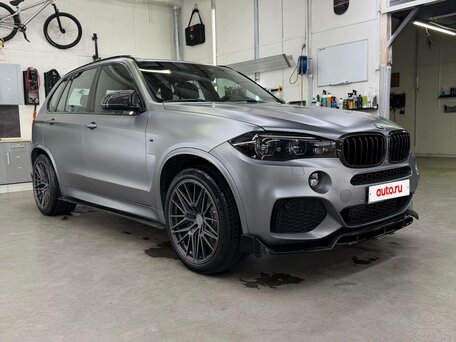 2017 BMW X5 40d III (F15), серый, 5000000 рублей, вид 4