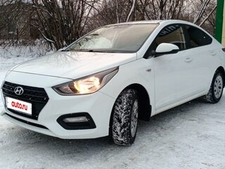 2018 Hyundai Solaris II, белый, 1190000 рублей, вид 1