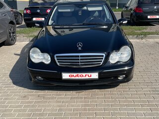 2004 Mercedes-Benz C-Класс 230 II (W203), чёрный, 800000 рублей, вид 4