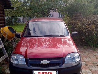 2012 Chevrolet Niva I Рестайлинг, красный, 470000 рублей, вид 2