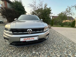 2017 Volkswagen Tiguan II, серый, 2190000 рублей, вид 1
