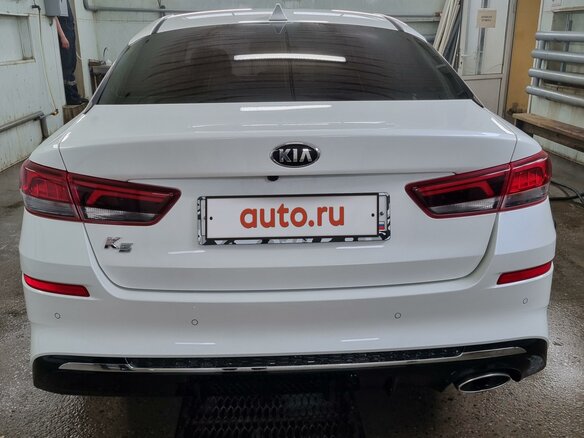 2019 Kia K5 II, белый, 2375000 рублей - вид 25