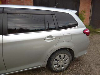 2015 Toyota Corolla Fielder XI (E160, E170, E180) Рестайлинг 1, серый, 1370000 рублей, вид 5