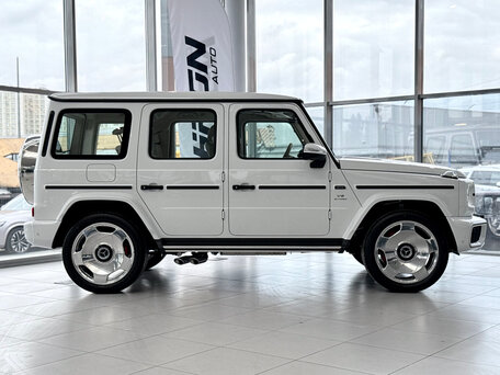 2026 Mercedes-Benz G-Класс AMG 63 AMG II (W465) Рестайлинг, белый, 33900000 рублей, вид 4