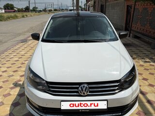 2020 Volkswagen Polo V Рестайлинг, белый, 850000 рублей, вид 2