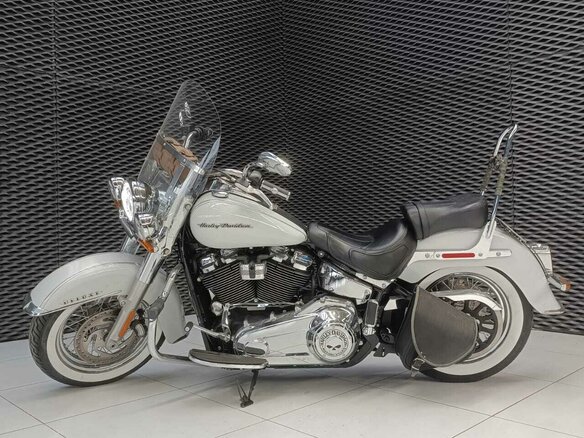2019 Harley-Davidson Softail Deluxe, белый, 1800000 рублей - вид 4