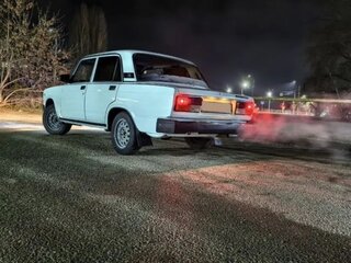 2005 Lada (ВАЗ) 2107, белый, 150000 рублей, вид 2