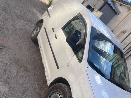 2013 Volkswagen Caddy, белый, 530000 рублей, вид 2