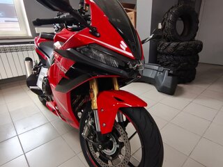 2026 Voge 525RR, красный, 577000 рублей, вид 3