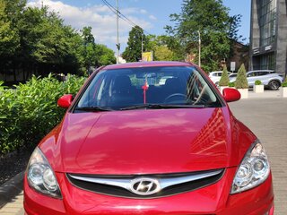 2011 Hyundai i30 I Рестайлинг, красный, 760000 рублей, вид 1