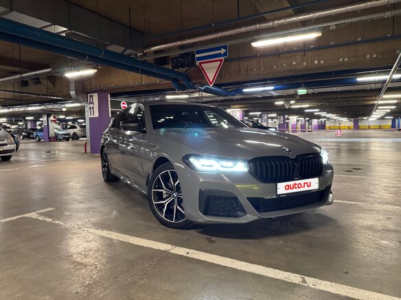 2022 BMW 5 серии 520d xDrive VII (G30/G31/G38) Рестайлинг, серый, 4400000 рублей - вид 8
