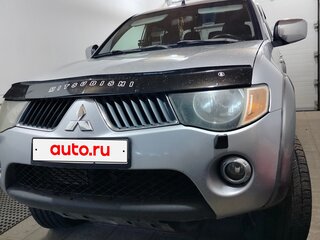 2007 Mitsubishi L200 IV, серебристый, 1500000 рублей, вид 1
