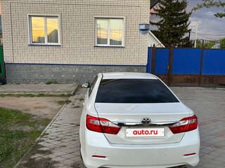 2012 Toyota Camry VII (XV50), белый, 1780000 рублей, вид 2