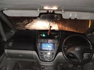 2001 Toyota Opa I, серый, 590000 рублей, вид 3