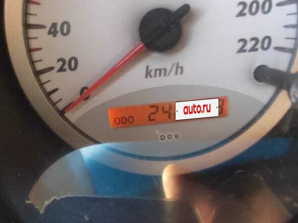 2004 Toyota RAV4 II (XA20) Рестайлинг, зелёный - вид 27