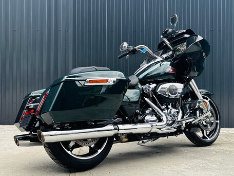 2024 Harley-Davidson Road Glide, зелёный, 3750000 рублей, вид 4