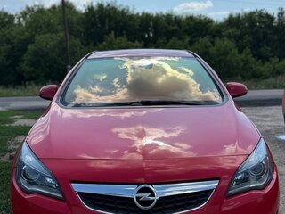 2012 Opel Astra J Рестайлинг, красный, 1200000 рублей, вид 3
