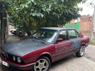 1984 BMW 5 серии 520i II (E28), серый, 200000 рублей, вид 1