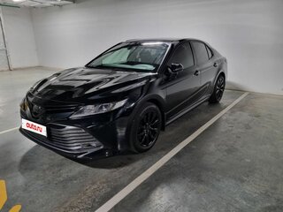 2018 Toyota Camry VIII (XV70), чёрный, 3350000 рублей, вид 1