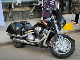 2008 Honda VTX 1800, красный, 600000 рублей, вид 1