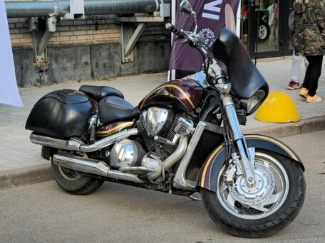2008 Honda VTX 1800, красный, 600000 рублей, вид 1