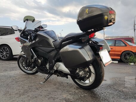 2013 Honda VFR 1200, серый, 1350000 рублей, вид 3