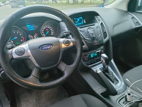 2014 Ford Focus III, серебристый, 950000 рублей - вид 7