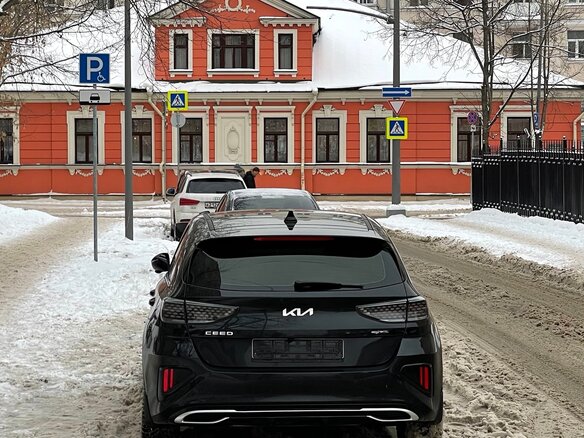 2021 Kia Ceed III Рестайлинг, чёрный, 2400000 рублей - вид 7