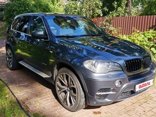 2011 BMW X5 50i II (E70) Рестайлинг, серый, 2000000 рублей, вид 3