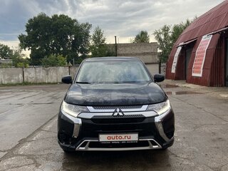 2019 Mitsubishi Outlander III Рестайлинг 3, чёрный, 2250000 рублей, вид 2