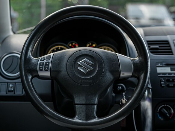 2012 Suzuki SX4 I (Classic) Рестайлинг, чёрный, 810000 рублей - вид 5