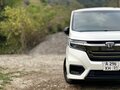 2020 Honda Stepwgn Spada V Рестайлинг, белый, 2599000 рублей - вид 1
