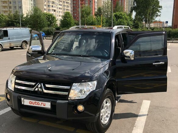 2007 Mitsubishi Pajero IV, чёрный, 2999999 рублей - вид 1