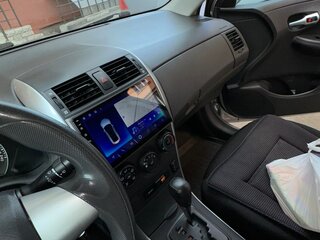 2012 Toyota Corolla X (E140, E150) Рестайлинг, серебристый, 1600000 рублей, вид 4