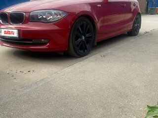 2011 BMW 1 серии 116i I (E81/E82/E87/E88) Рестайлинг, красный, 850000 рублей, вид 1