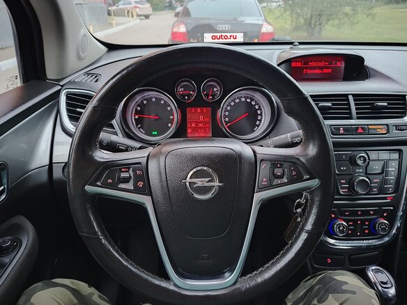 2013 Opel Mokka I, серебристый, 950000 рублей - вид 2
