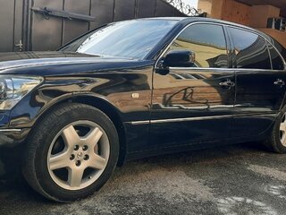 2005 Lexus LS 430 III Рестайлинг, чёрный, 1500000 рублей, вид 1