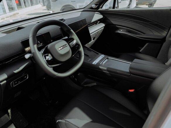 2026 Omoda C7, зелёный, 3099000 рублей - вид 6