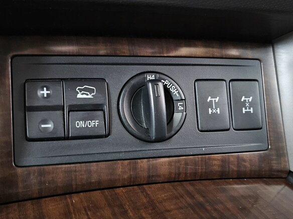 2010 Toyota Land Cruiser Prado 150 Series, белый - вид 29