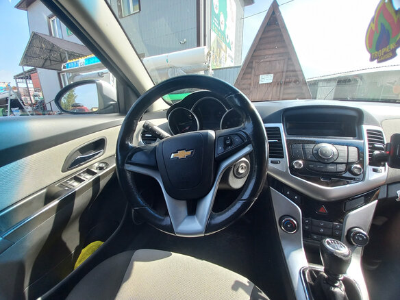 2012 Chevrolet Cruze I, серебристый, 910000 рублей - вид 12