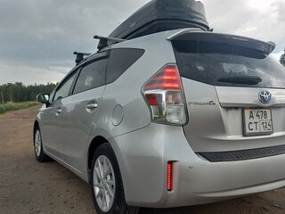 2018 Toyota Prius Alpha I (ZVW40/41) Рестайлинг, серый, 2200000 рублей, вид 3