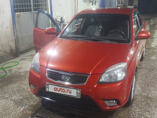 2011 Kia Rio II Рестайлинг, красный, 820000 рублей, вид 1