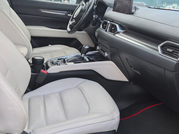 2022 Mazda CX-5 II Рестайлинг, чёрный, 3690000 рублей - вид 17