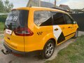 2014 Ford Galaxy II Рестайлинг, жёлтый, 535000 рублей - вид 9