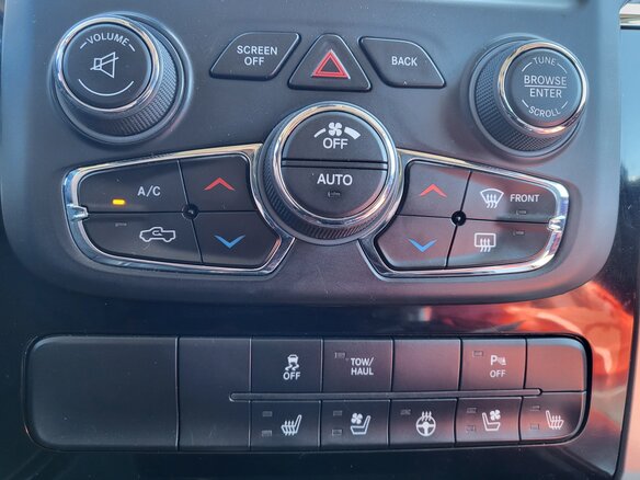 2013 Dodge RAM IV (DS/DJ), чёрный - вид 15