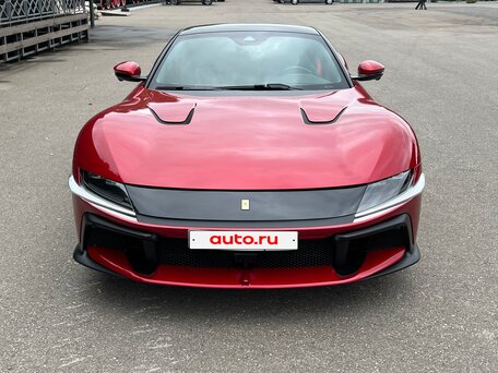 2025 Ferrari 12Cilindri, красный, 58400000 рублей, вид 3