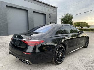 2025 Mercedes-Benz S-Класс AMG 63 e AMG Long IV (W223), чёрный, 27990000 рублей, вид 3