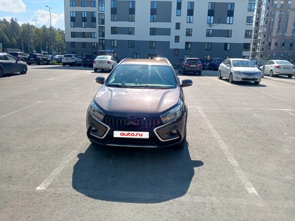 2019 Lada (ВАЗ) Vesta SW Cross I, коричневый, 1300000 рублей