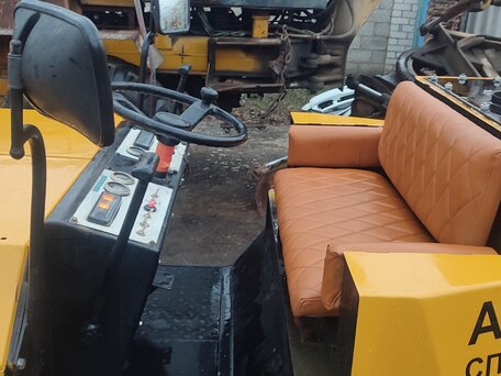 2005 Kawasaki KV4, жёлтый, 2200000 рублей, вид 3